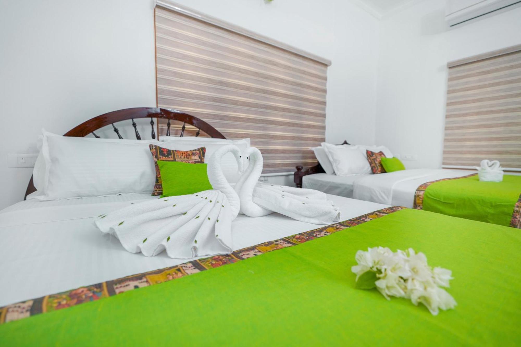 Parudeesa - Heavenly- Luxurious Palace Look-Near Cbd - Kerala - India With Breakfast Kāladi Zimmer foto