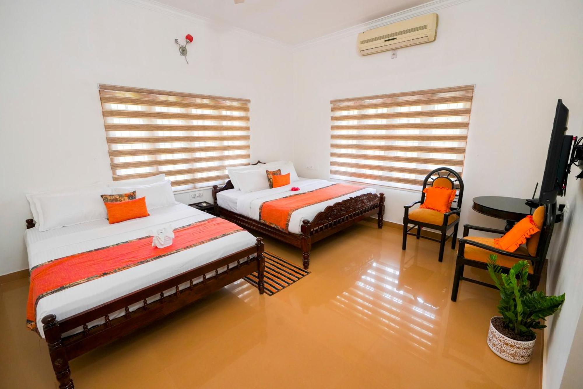 Parudeesa - Heavenly- Luxurious Palace Look-Near Cbd - Kerala - India With Breakfast Kāladi Zimmer foto